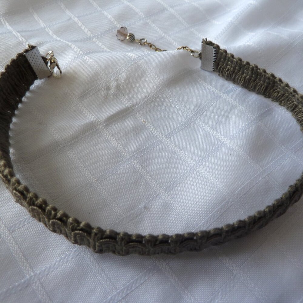 Beautiful handmade green choker necklace